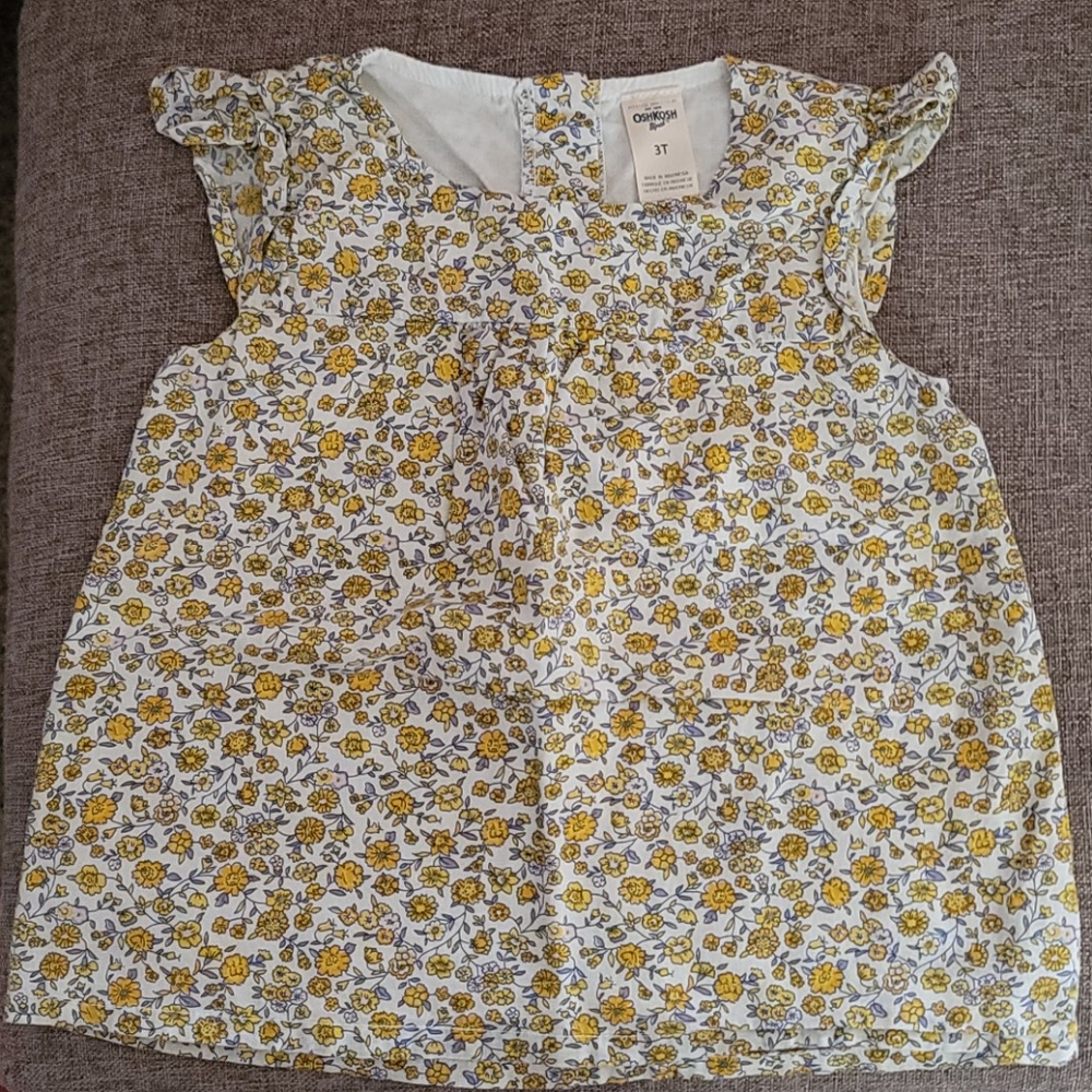 Floral top by oshkosh 3T